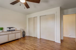 N Dunton Ave-040