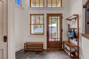 N Dunton Ave-024