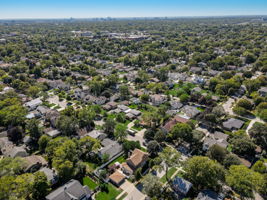 N Dunton Ave-068