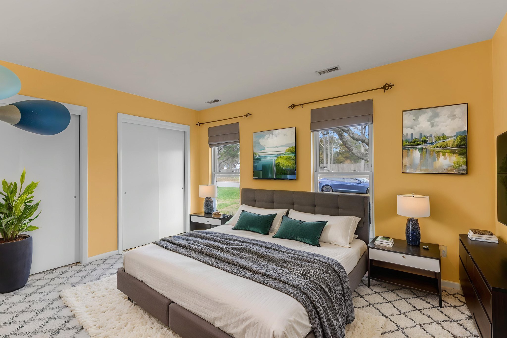 7X2A7356 virtually staged.jpeg