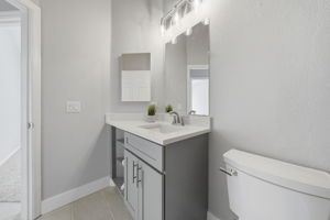  Photo 36