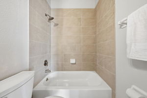  Photo 37