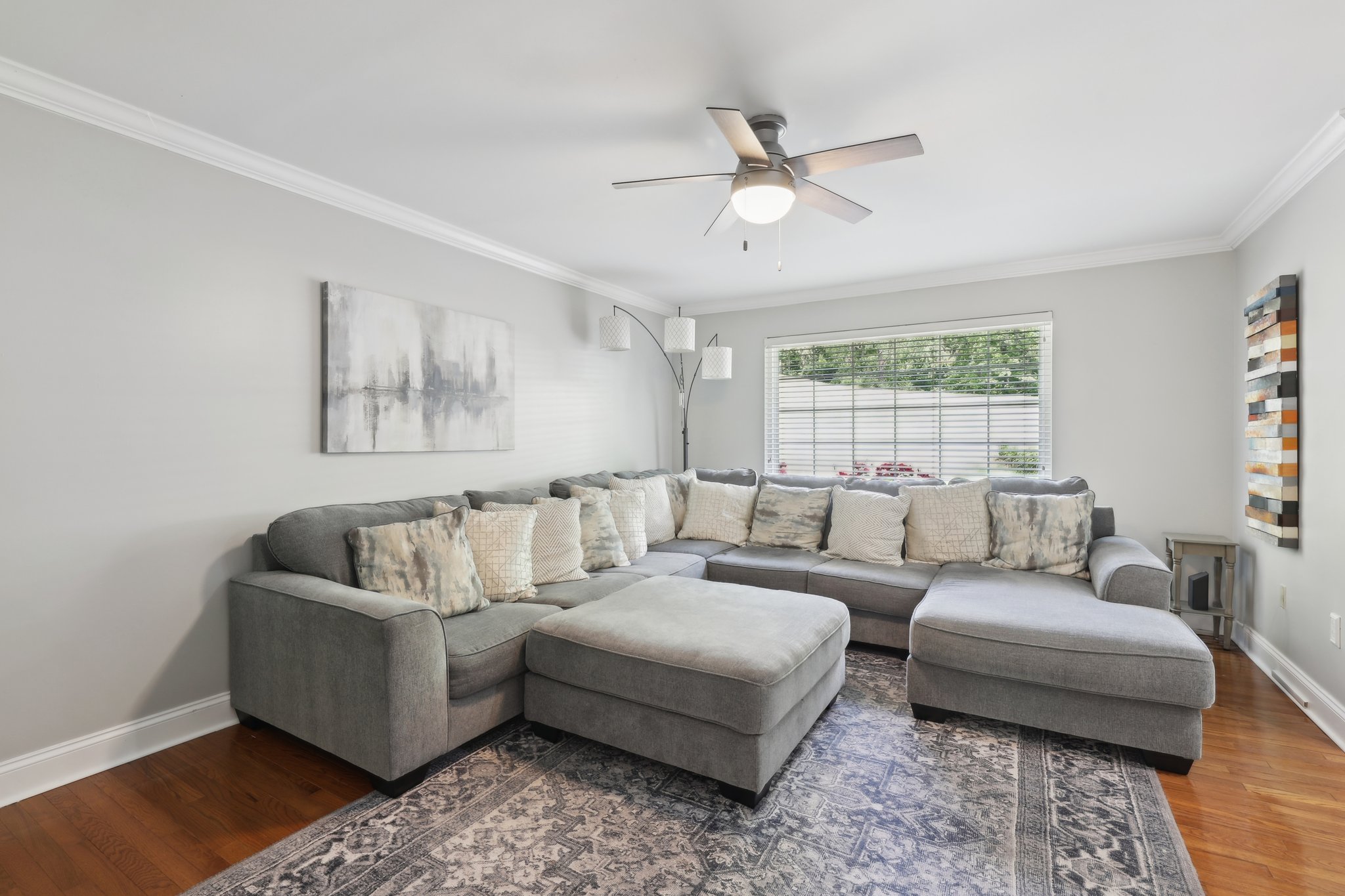 Carleigh Ct-2405-013.jpg