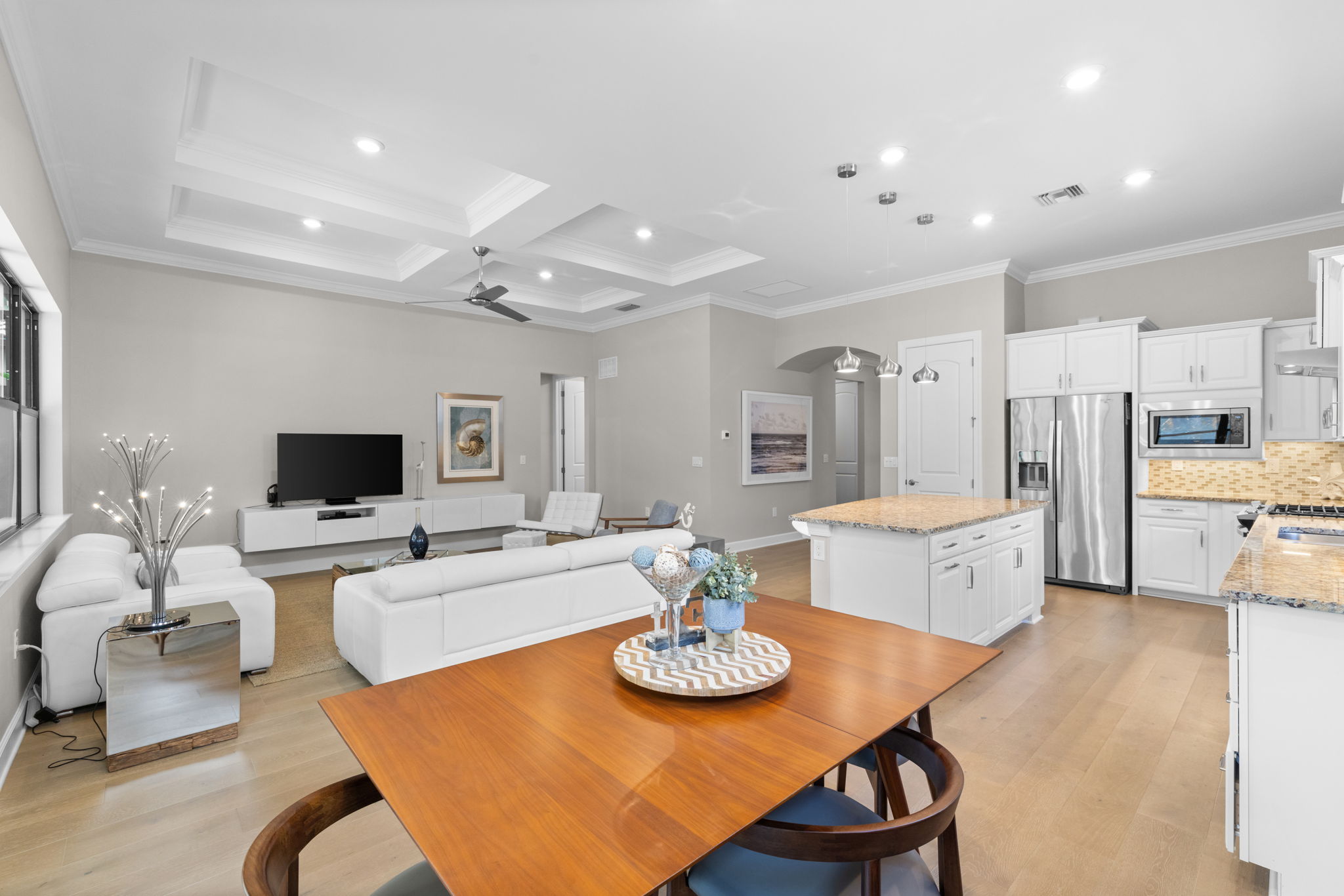 Living Room/Dining Room