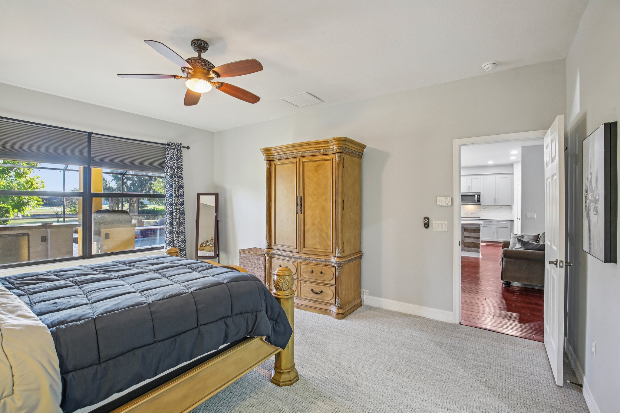 Toulon Blvd-S1312-035.jpg