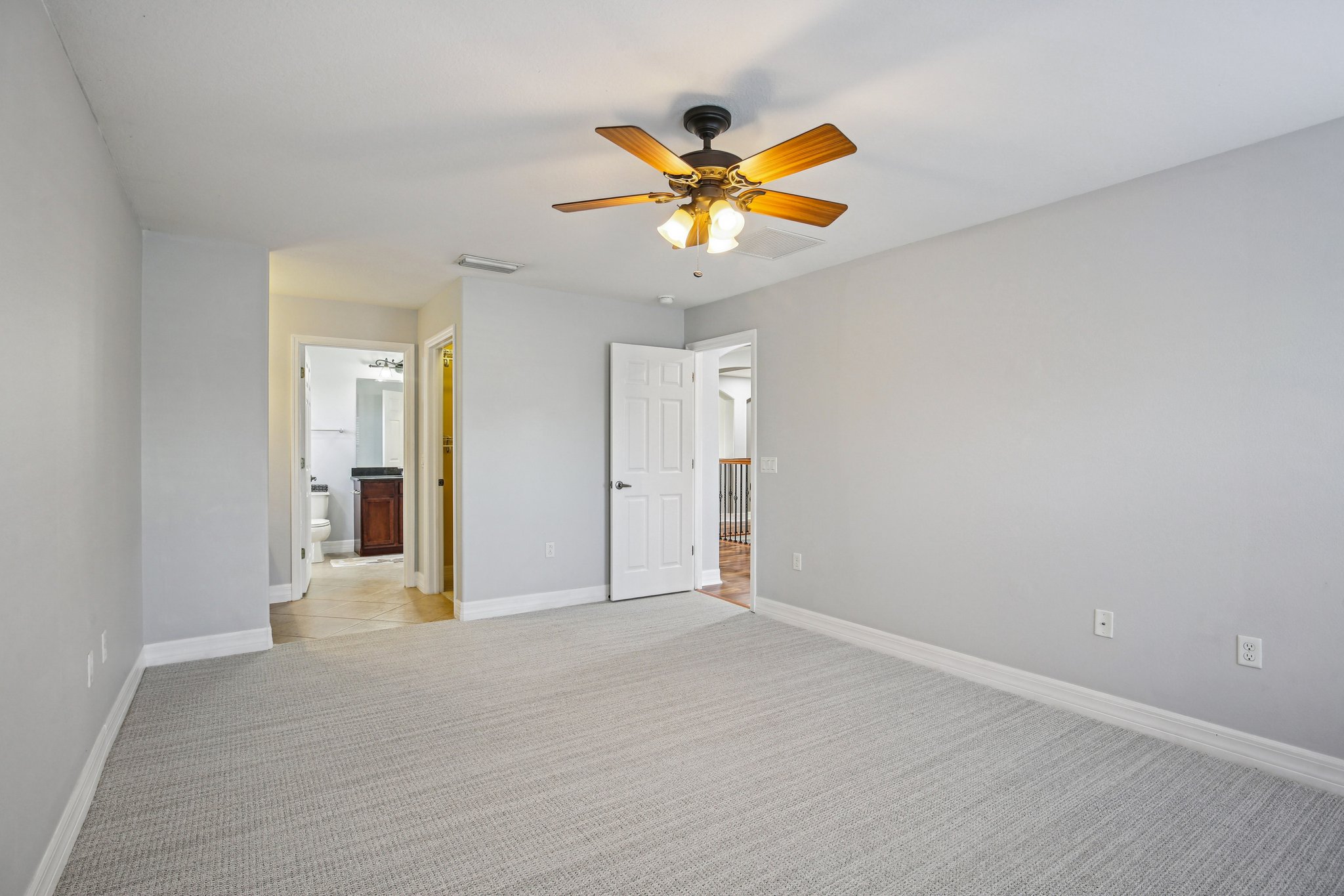 Toulon Blvd-S1312-054.jpg