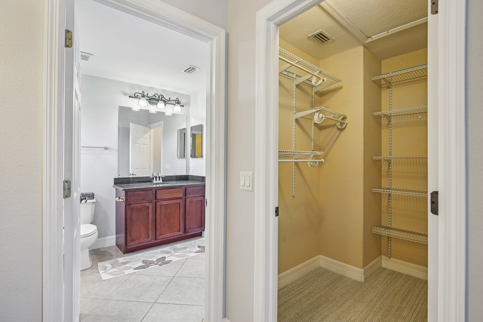 Toulon Blvd-S1312-057.jpg