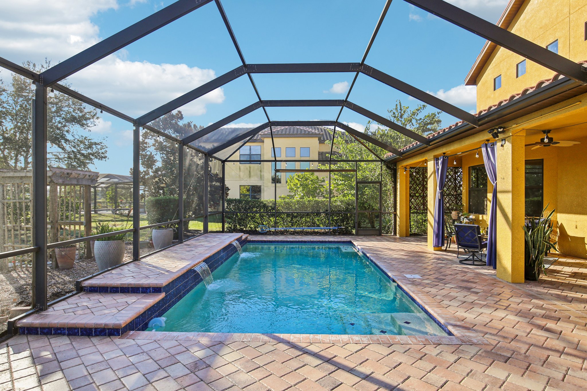 Toulon Blvd-S1312-062.jpg