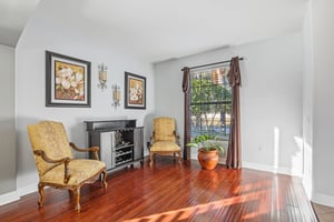 Toulon Blvd-S1312-006.jpg