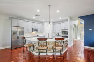 Toulon Blvd-S1312-018.jpg