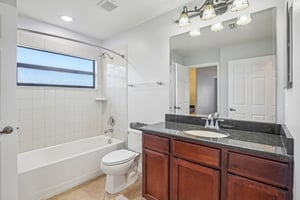 Toulon Blvd-S1312-024.jpg