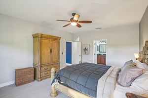 Toulon Blvd-S1312-030.jpg