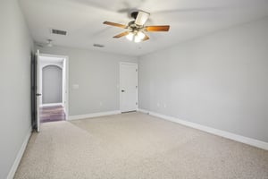 Toulon Blvd-S1312-037.jpg