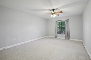 Toulon Blvd-S1312-038.jpg