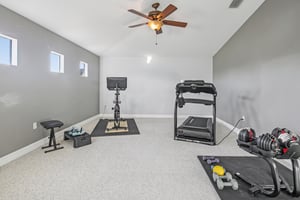 Toulon Blvd-S1312-044.jpg