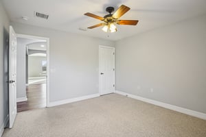 Toulon Blvd-S1312-051.jpg