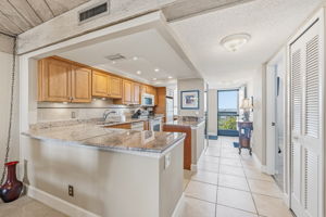 4 - 9415 Blind Pass Rd 702, St. Pete Beach, FL 33706