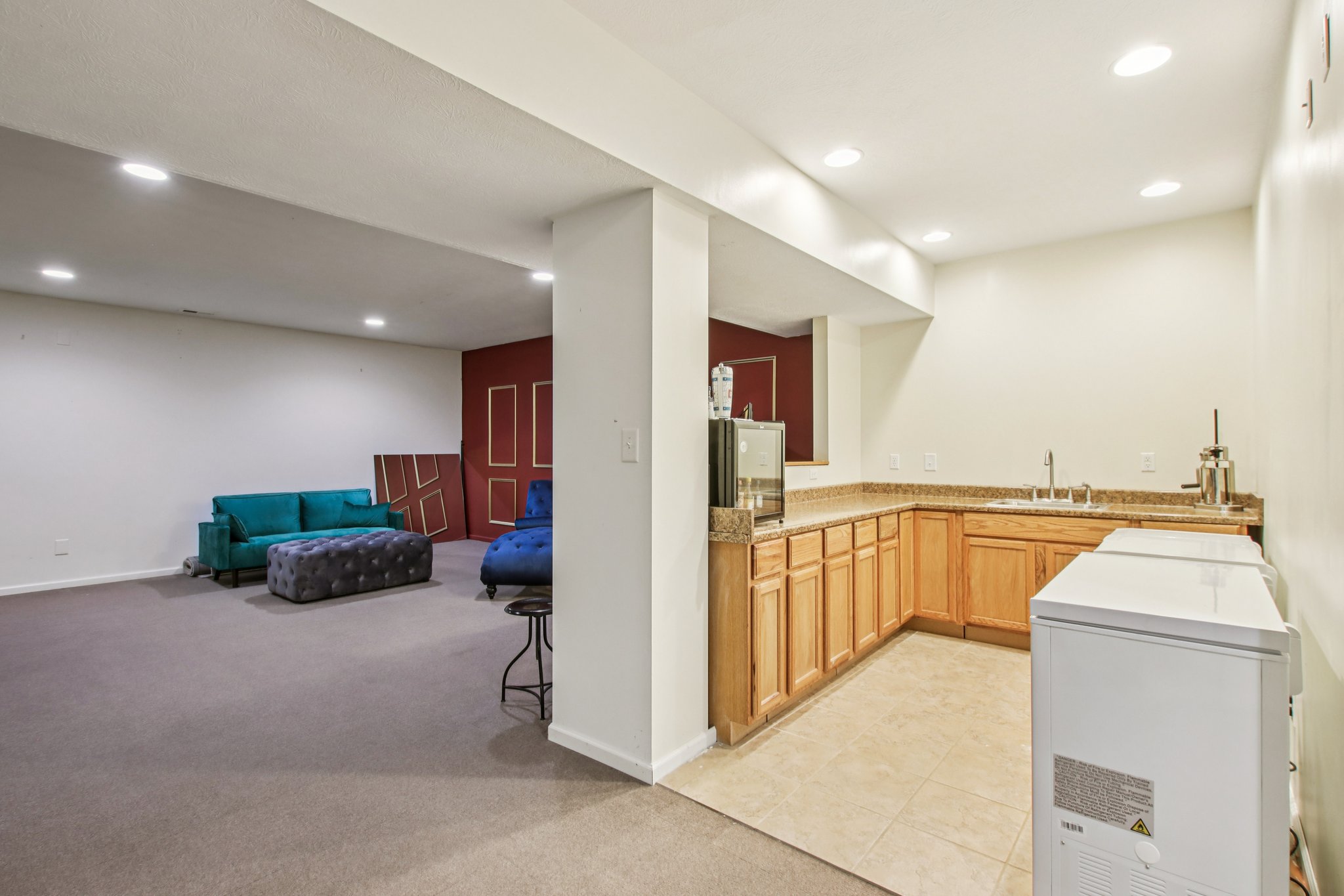 Woodslake Dr-S0704-044.jpg