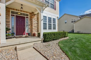 Woodslake Dr-S0704-004.jpg