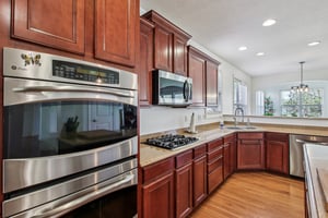 Woodslake Dr-S0704-021.jpg