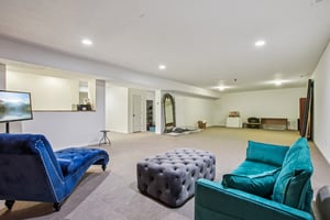 Woodslake Dr-S0704-048.jpg