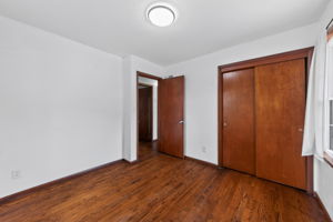 9418 Fairwood Dr-019
