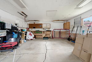  Photo 34