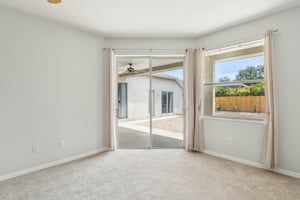Clover Glen Dr-0905-026.jpg