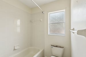 Clover Glen Dr-0905-032.jpg