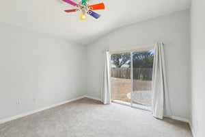 Clover Glen Dr-0905-039.jpg