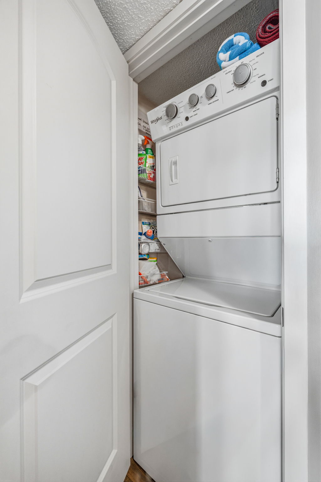 29 - 9425 Blind Pass Rd 705, St. Pete Beach, FL 33706