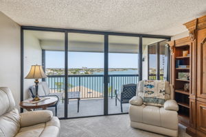 16 - 9425 Blind Pass Rd 705, St. Pete Beach, FL 33706