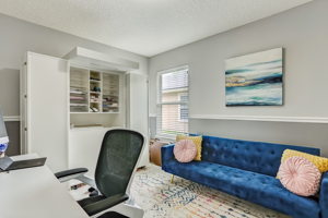 Bedroom/Office