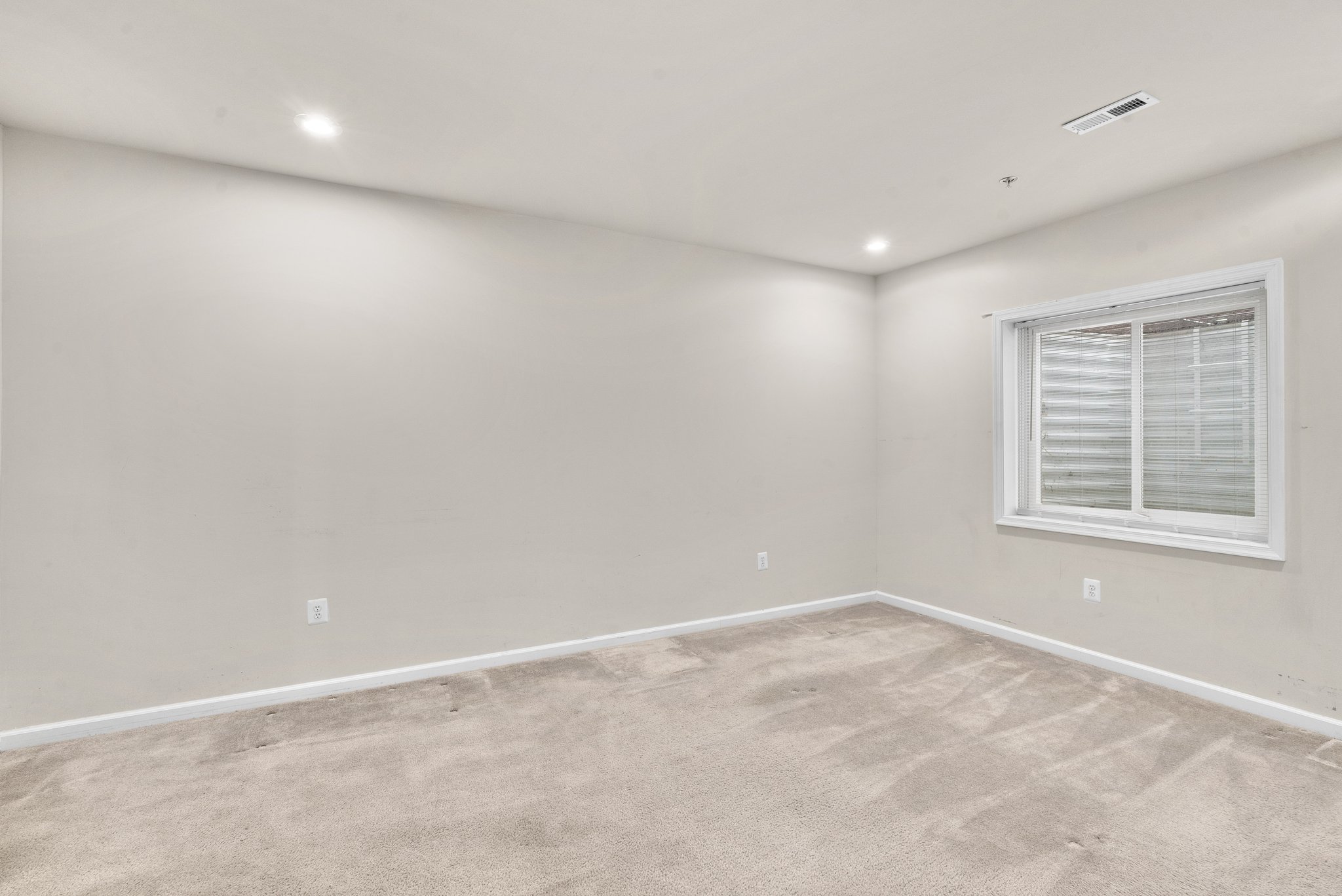 9429 Super St. 55.jpg