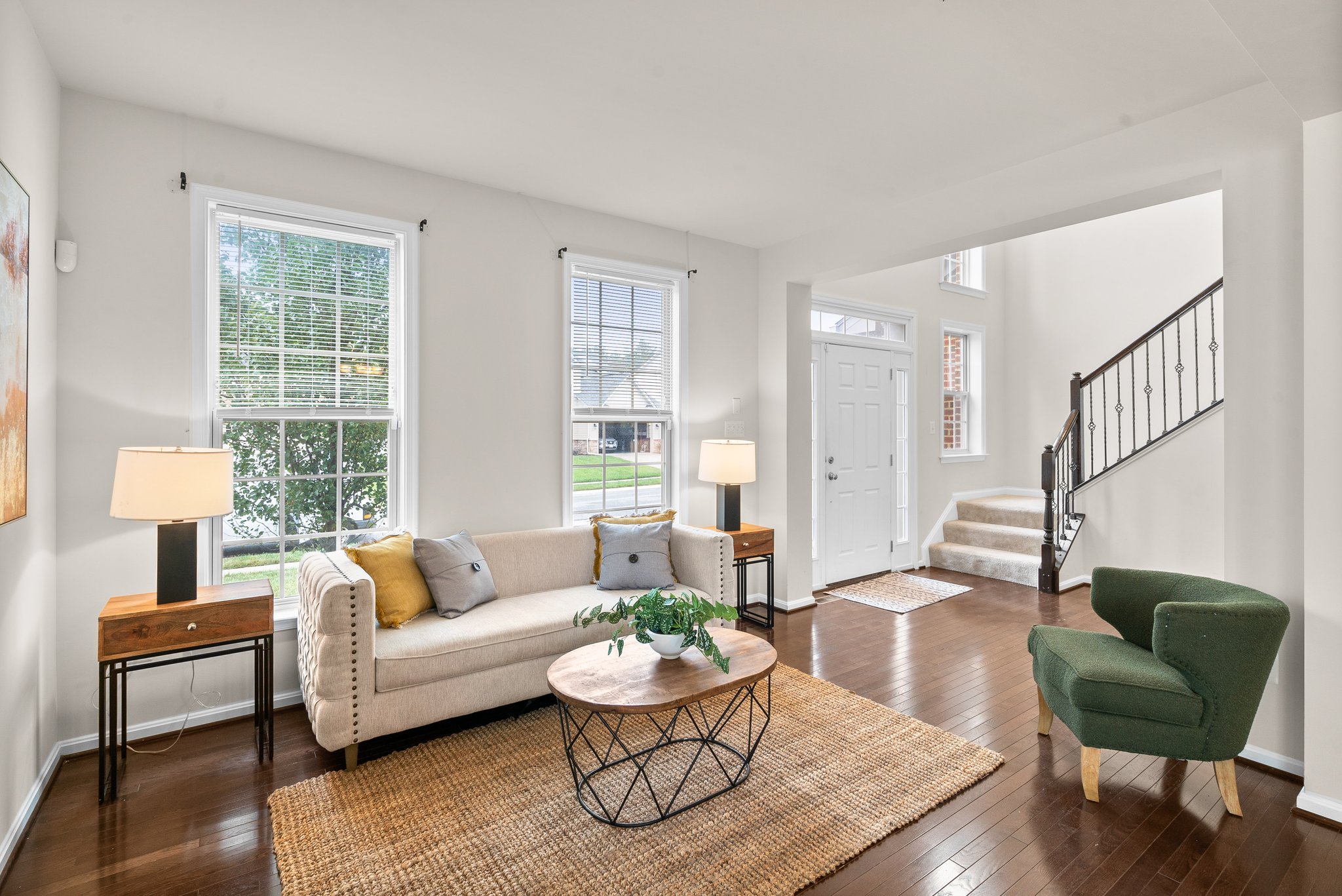 9429 Super St. 09.jpg