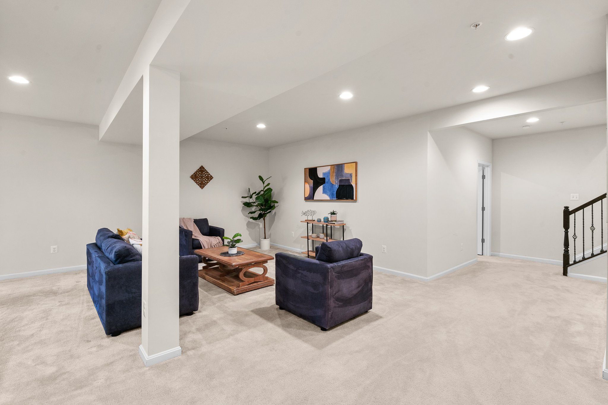 9429 Super St. 49.jpg