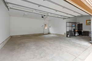 Photo 34