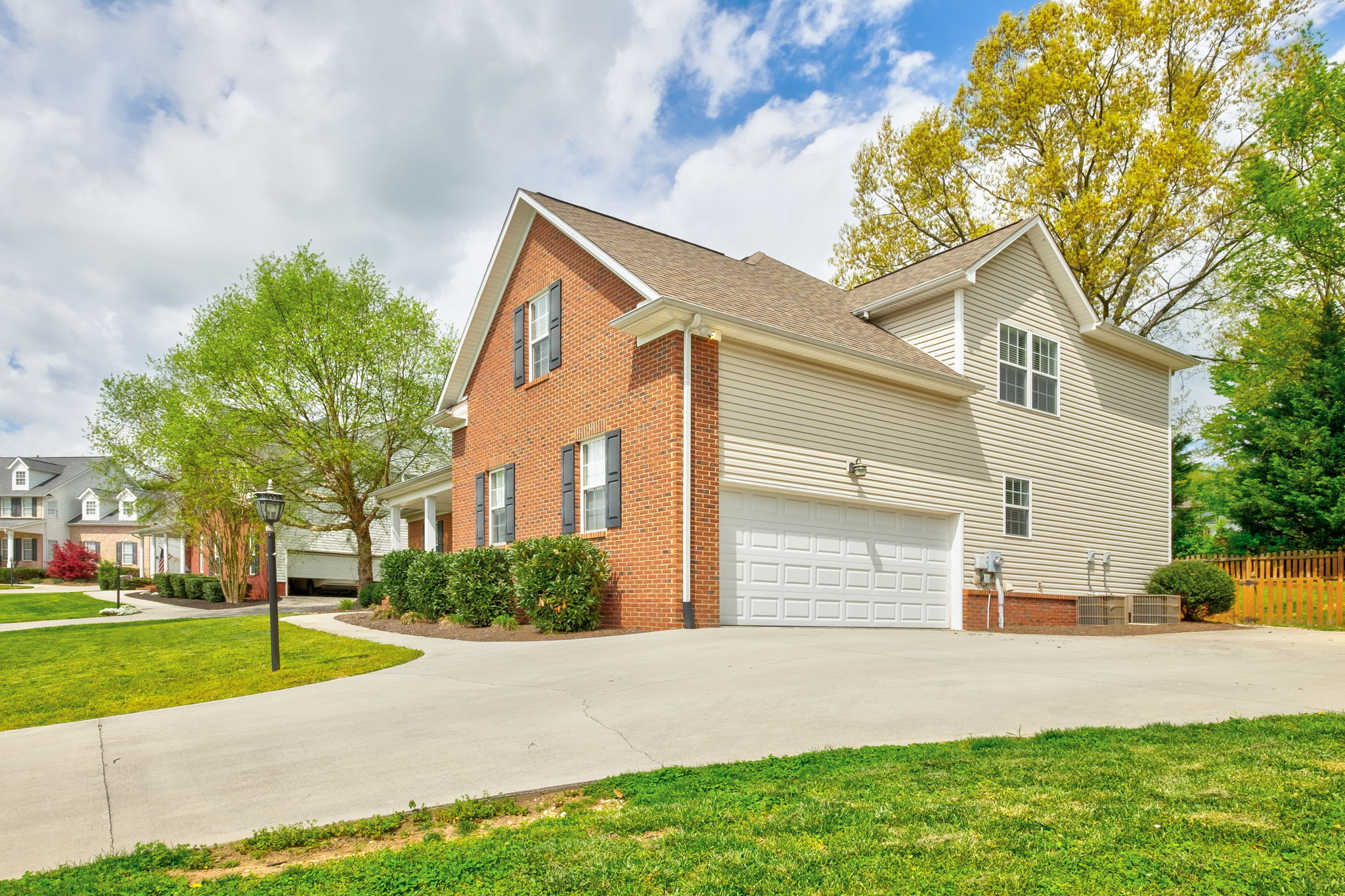  943 Annatole Ln, Knoxville, TN 37938, US Photo 8
