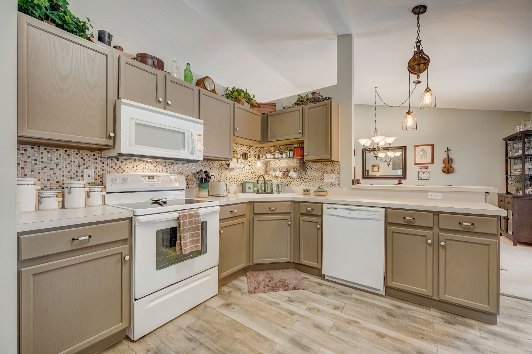Arbor Hill Cir-014