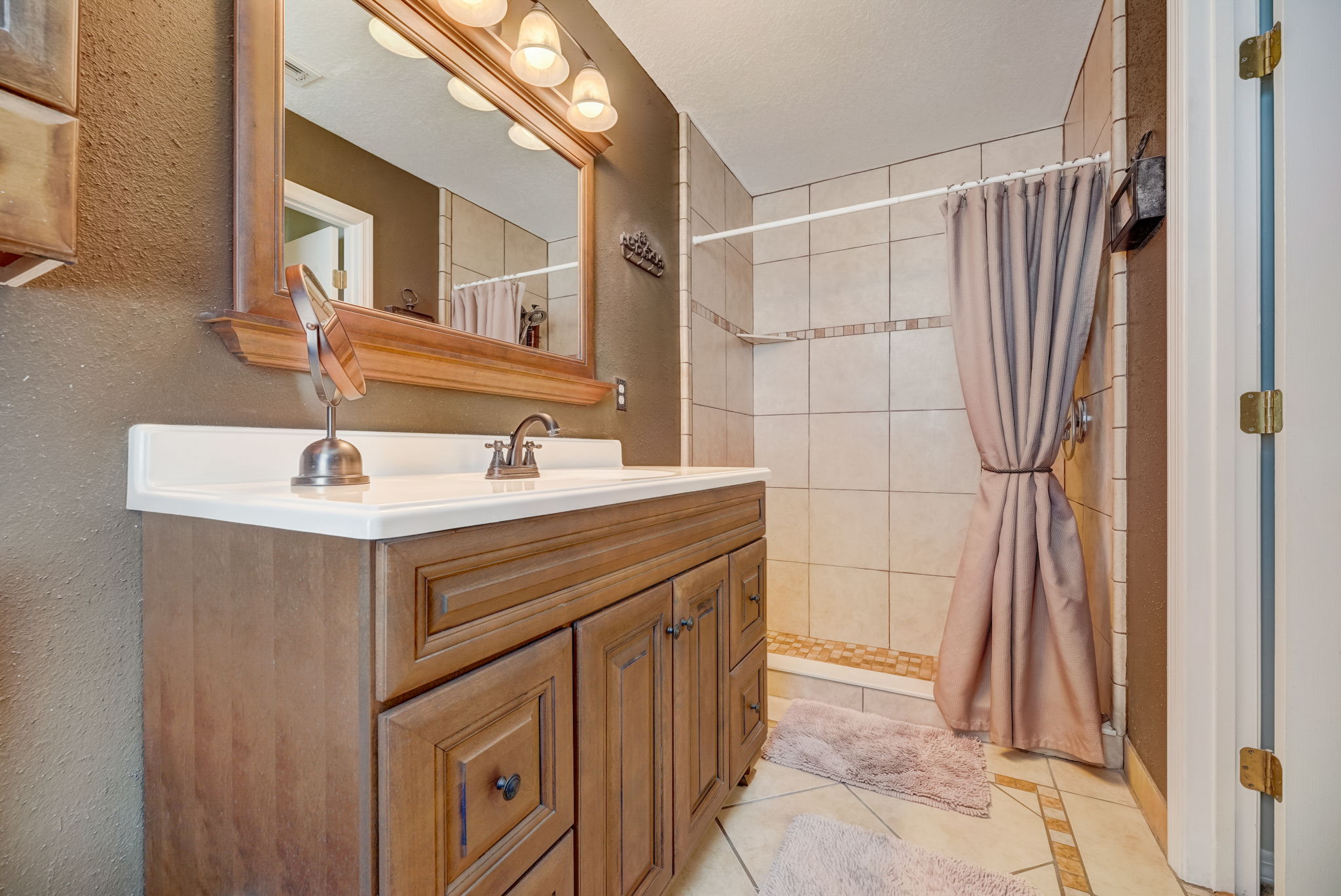 Arbor Hill Cir-019