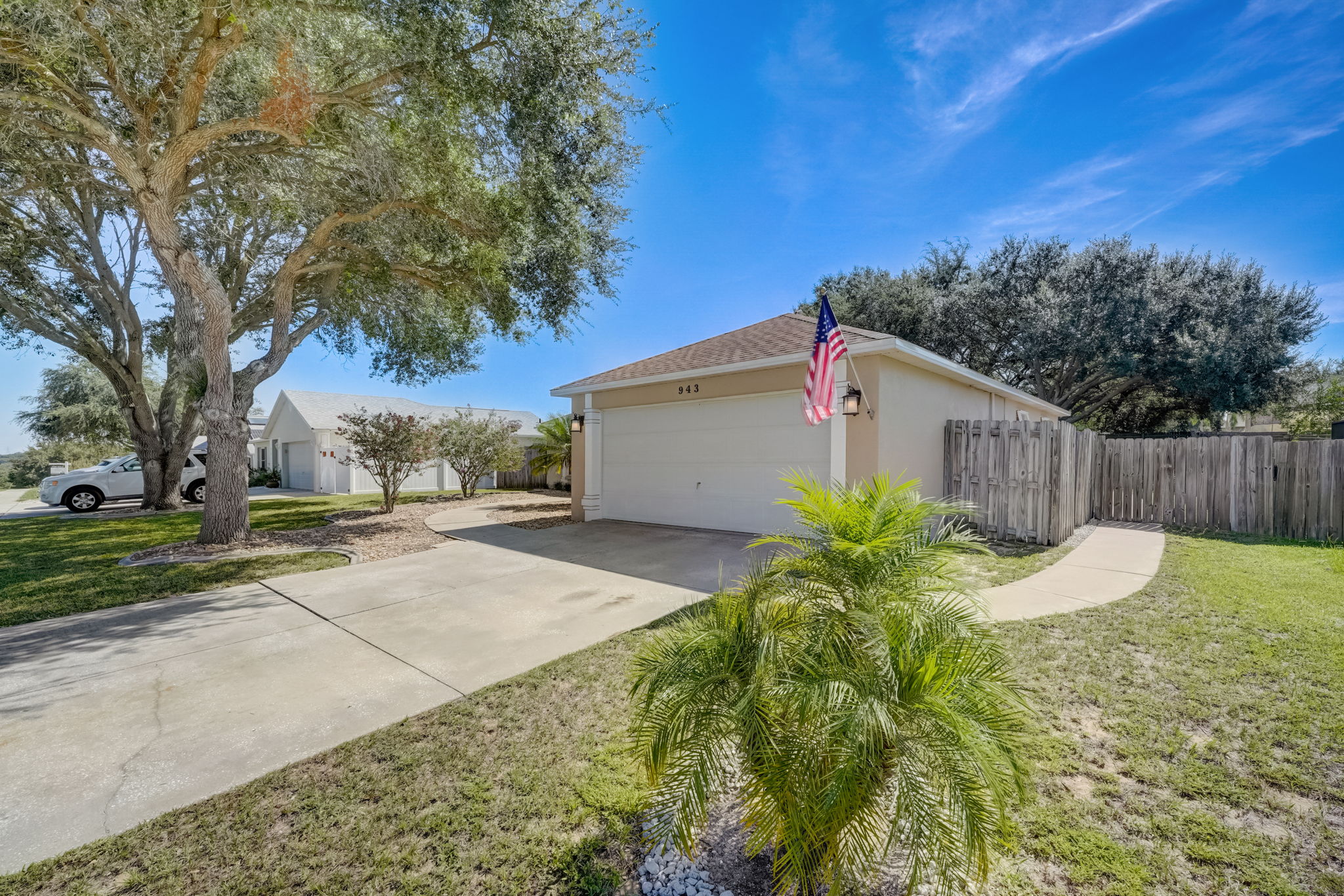 Arbor Hill Cir-003
