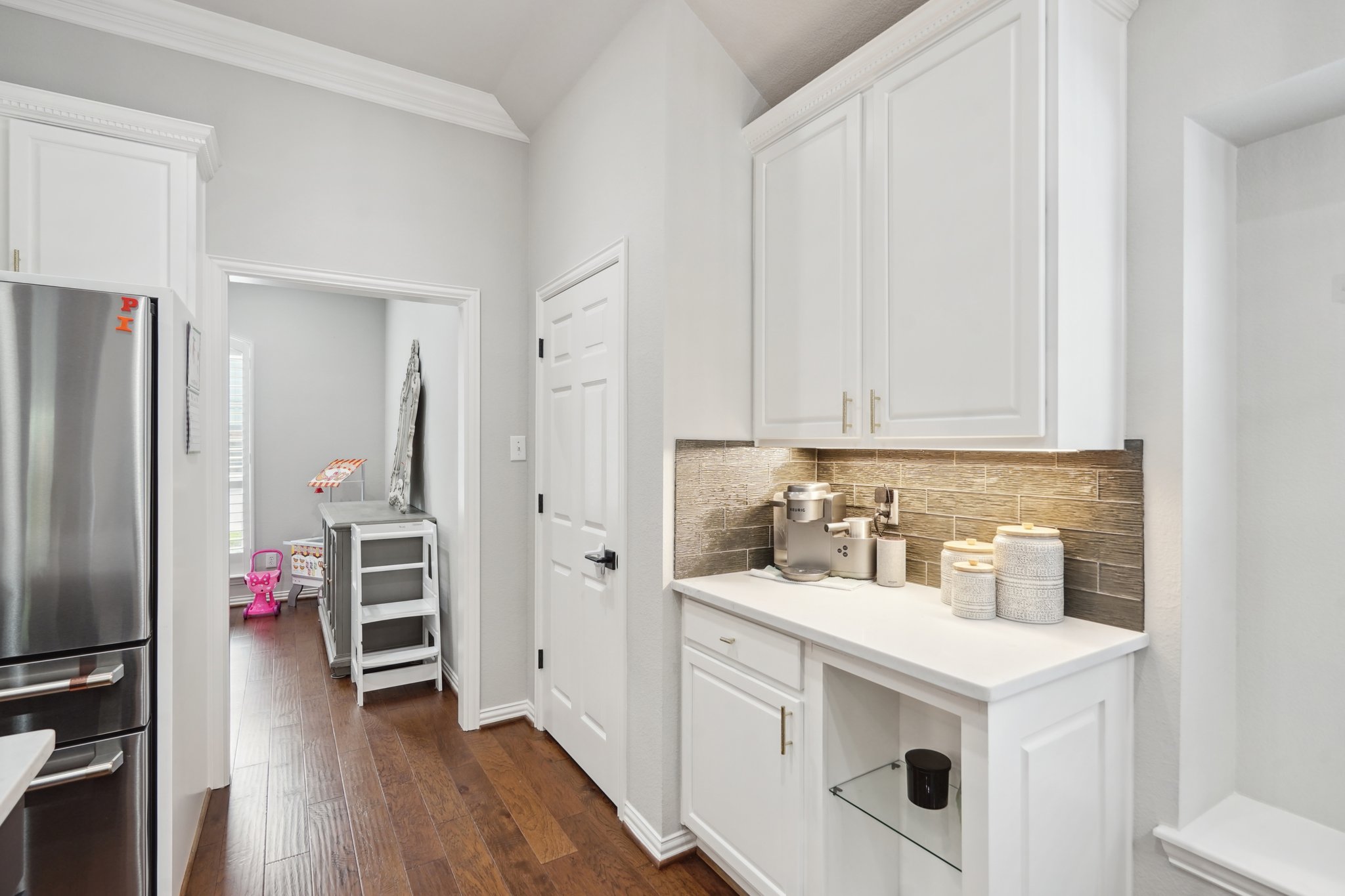 Briar Oaks Dr-014.jpg