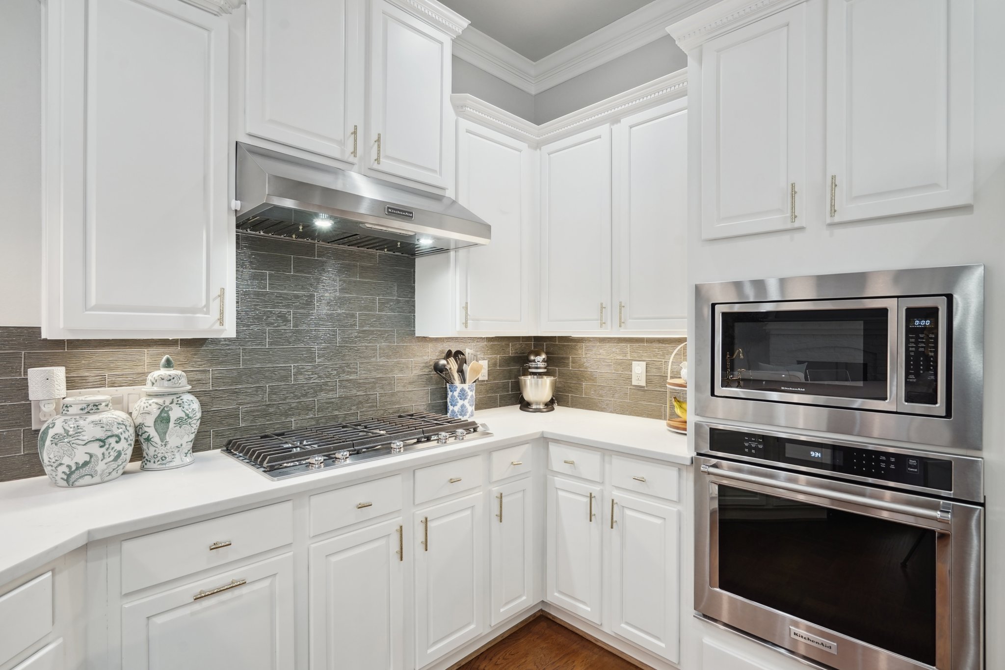 Briar Oaks Dr-017.jpg