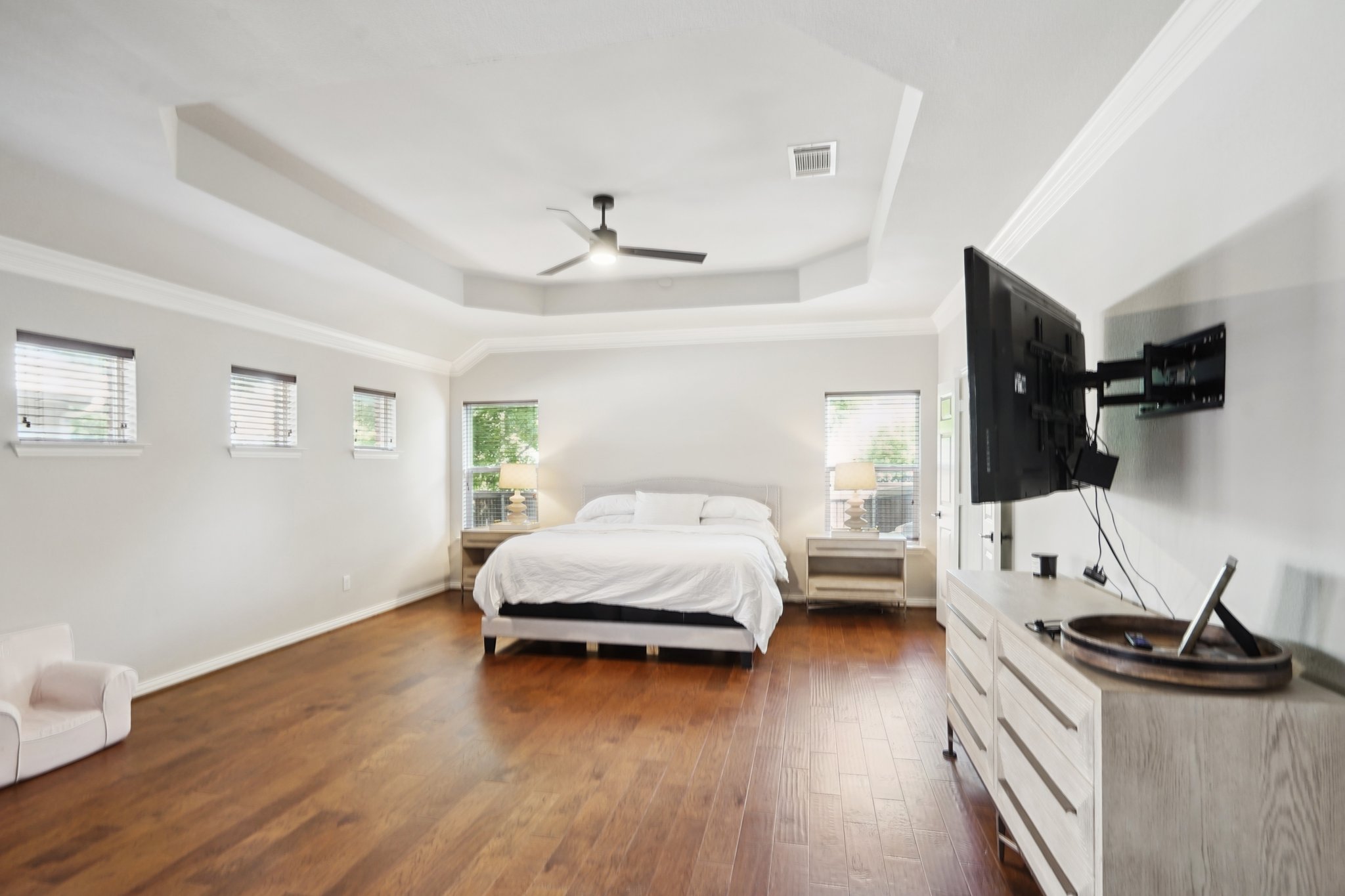 Briar Oaks Dr-039.jpg