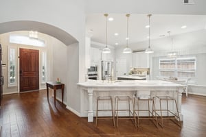 Briar Oaks Dr-012.jpg