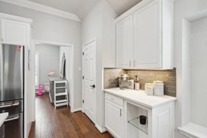 Briar Oaks Dr-014.jpg