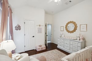 Briar Oaks Dr-034.jpg
