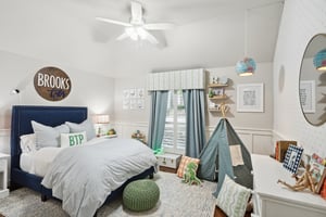 Briar Oaks Dr-035.jpg