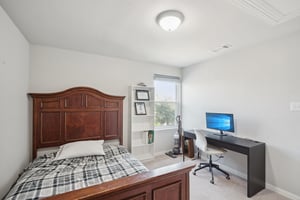 Briar Oaks Dr-045.jpg