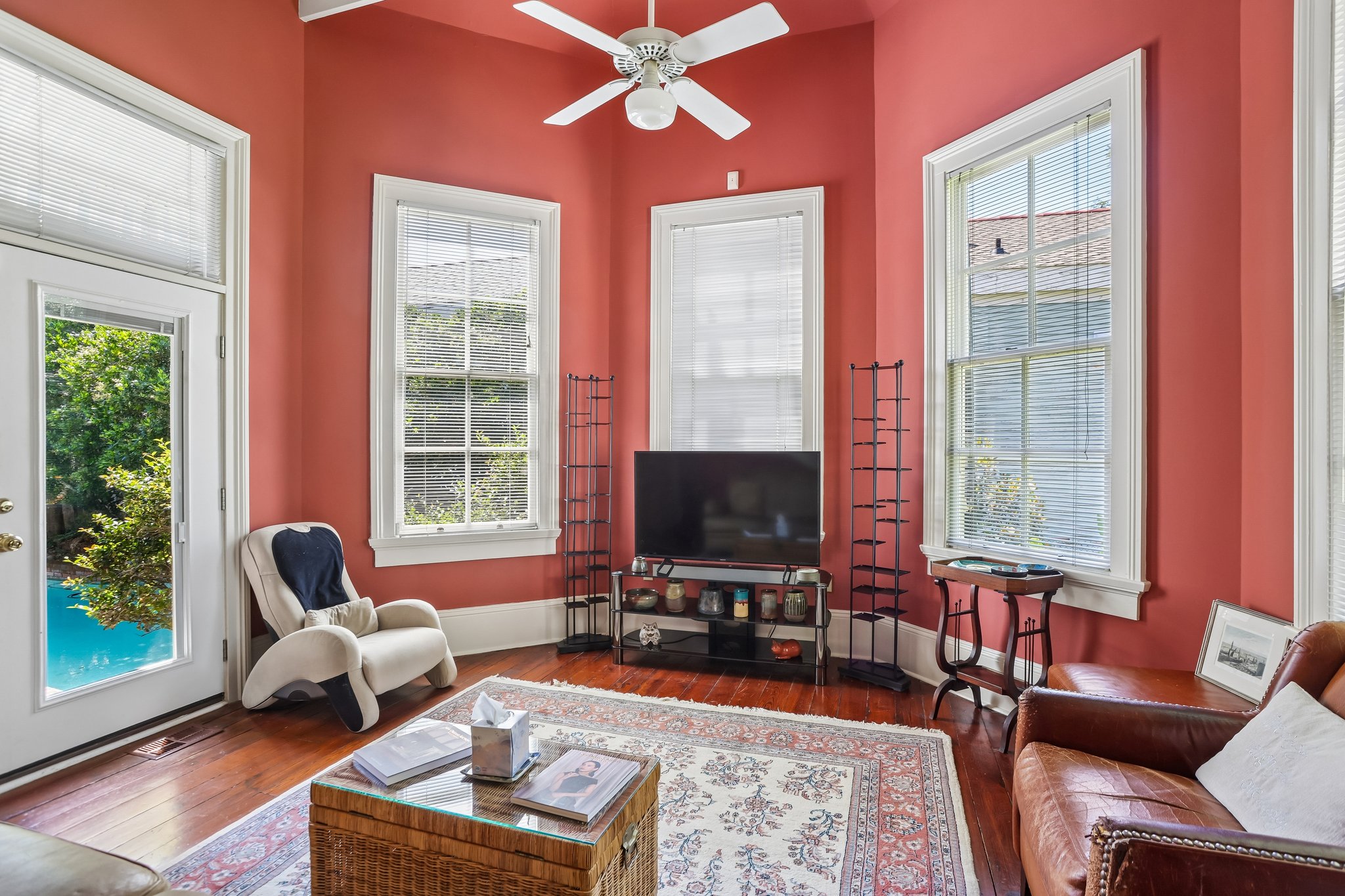 017.jpg